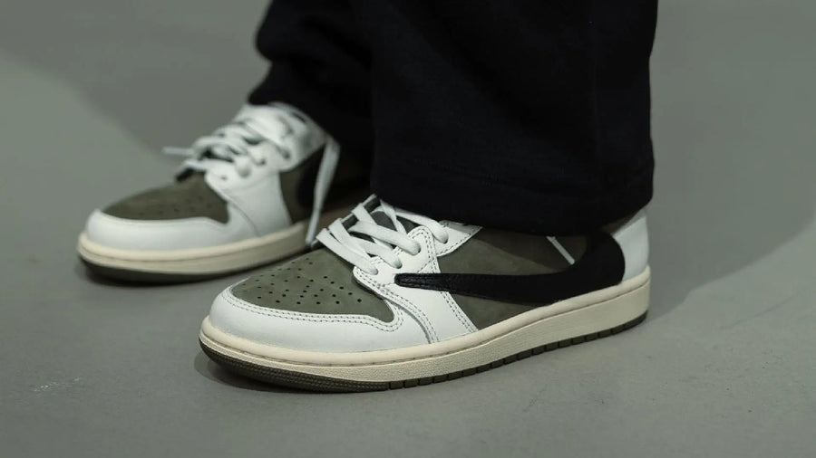 FW25-26-FOOTWEAR Klaim
